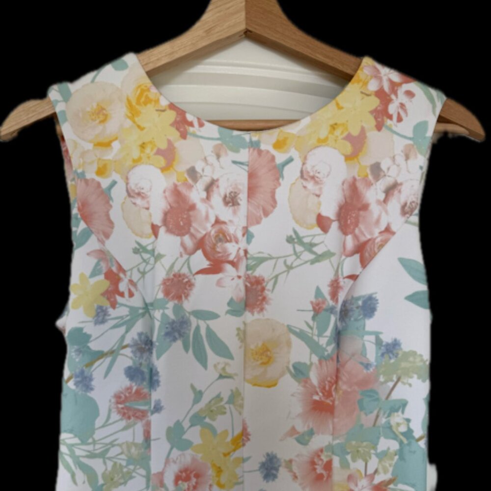 Women Floral Dress by Calvin Klein, size 4